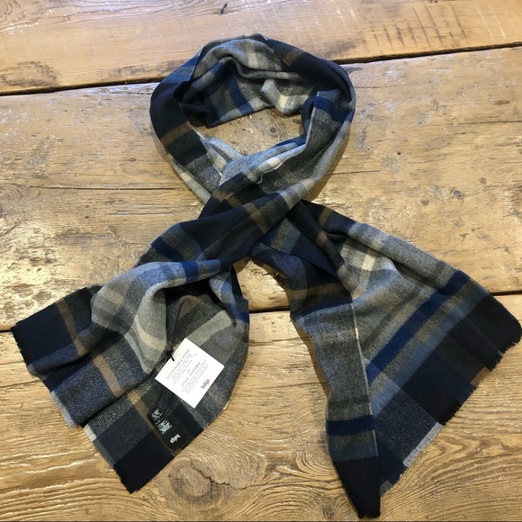Indigo Accessories - *NEW* Super Soft Navy & Grey Plaid Scarf